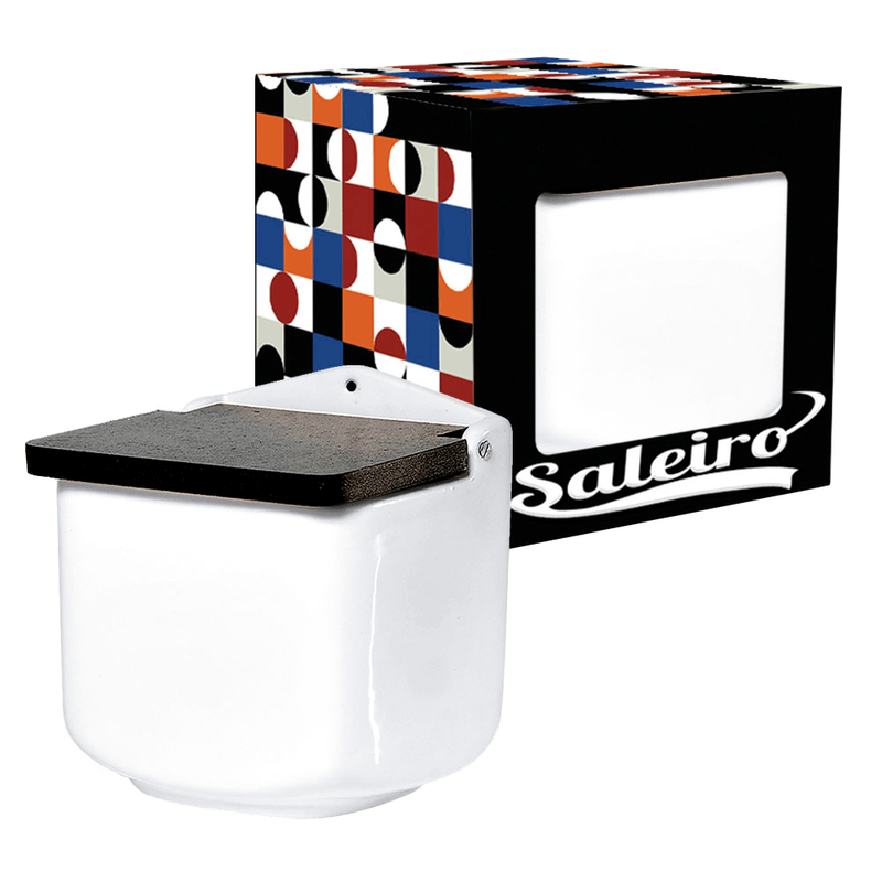 saleiro-ceramica-regina-12cm-x-10-50cm-x-13cm-branco-com-tampa-de-madeira-1305-148421-1