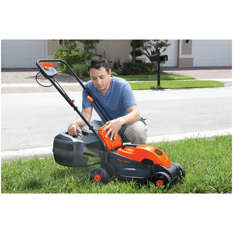 cortador-grama-eletrico-black-decker-gr1000-b2-1200w-diam-corte-32cm-recolhedor-220v-148598-2