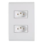 Conjunto 4x2 Tramontina com 2 Tomadas Liz 2 Pinos   Terra 10A 250V Branco - 57170 265 0