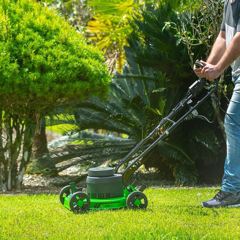 Cortador de Grama El trico Trapp SL 350 1800W 35cm 220V 1