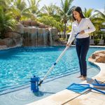 Kit Limpeza Piscina com Aspirador  Peneira  Escova e Ponteira Brustec - 18 0024 7